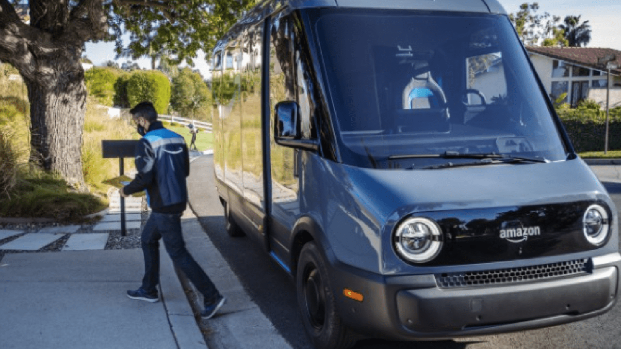 Camionetas eléctricas Rivian inician entregas de Amazon en Colorado