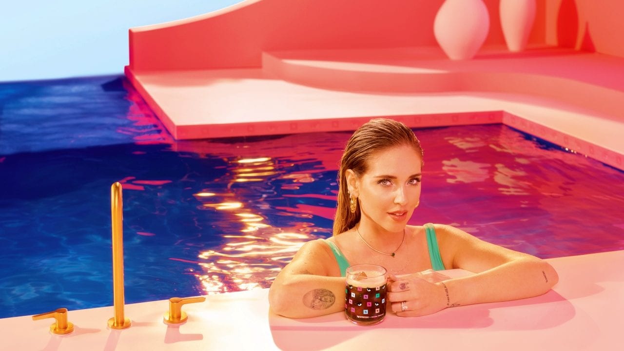 Chiara Ferragni nos dice lo que todo amante del café debe tener