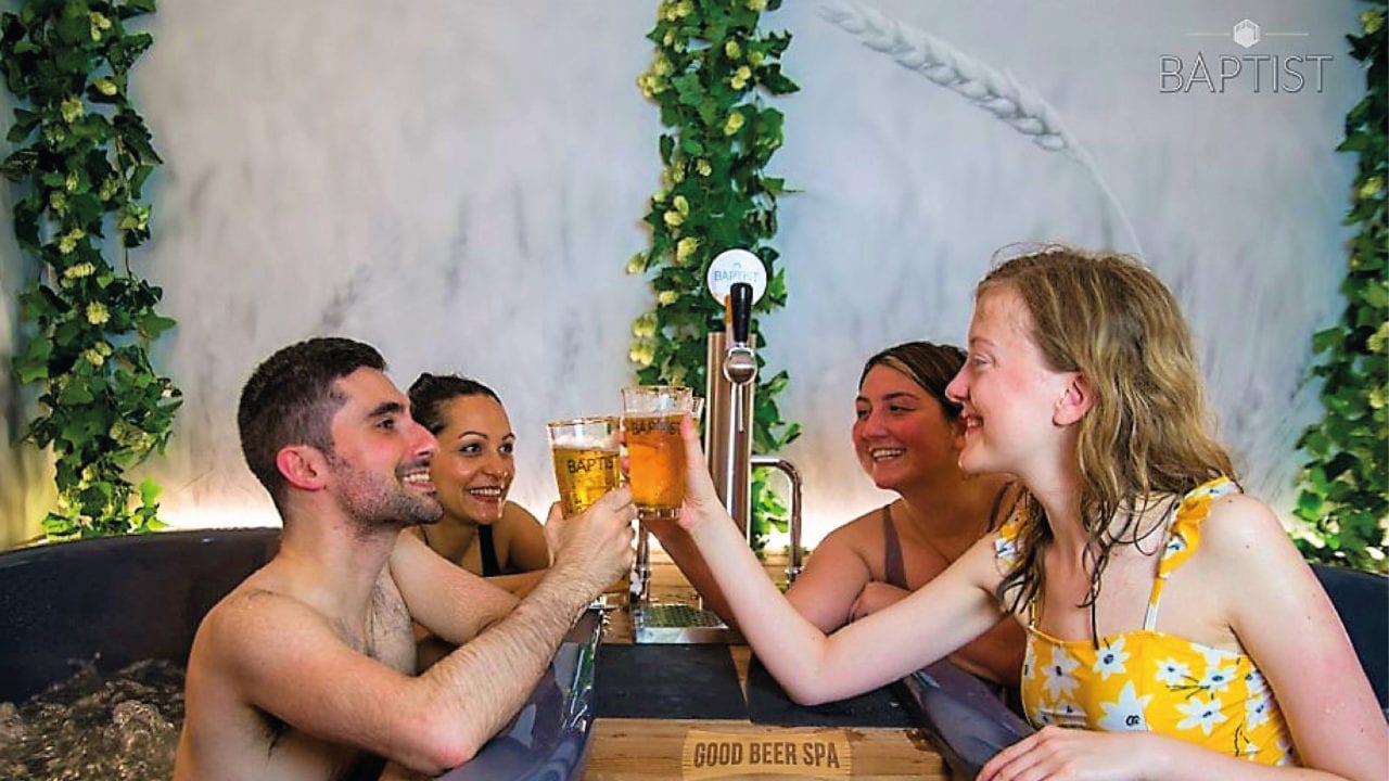 Burbujas de cebada: abre spa de cerveza en Bruselas
