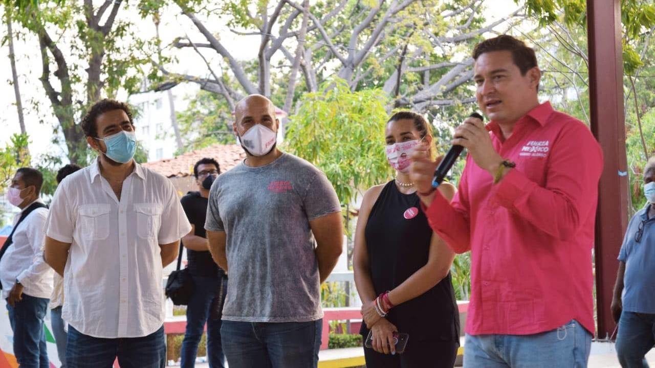 Atacan en Acapulco a candidato a alcalde de Fuerza por México
