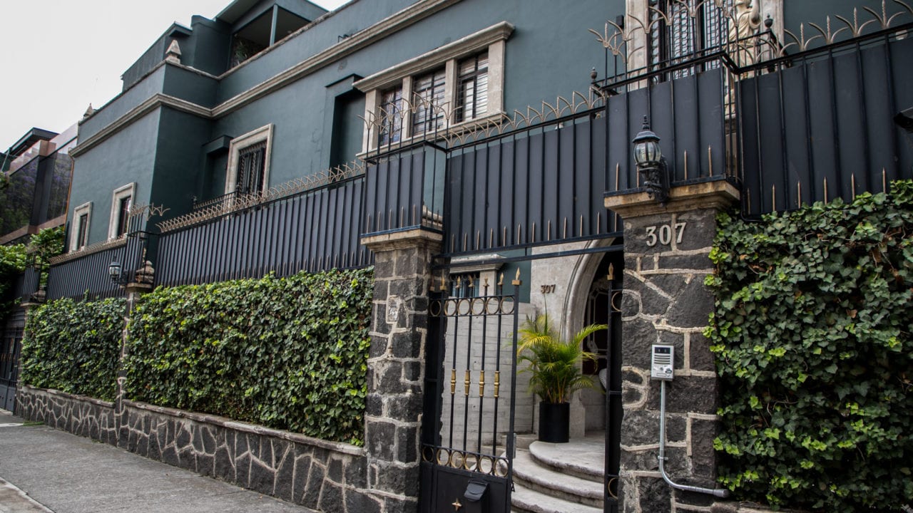 Pug Seal: El hotel boutique en CDMX con reminiscencias de los 40s