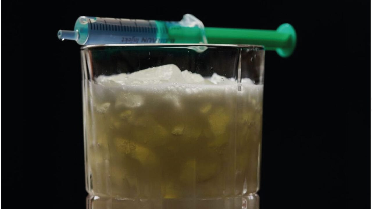 Bar crea cócteles inspirados en vacunas anticovid
