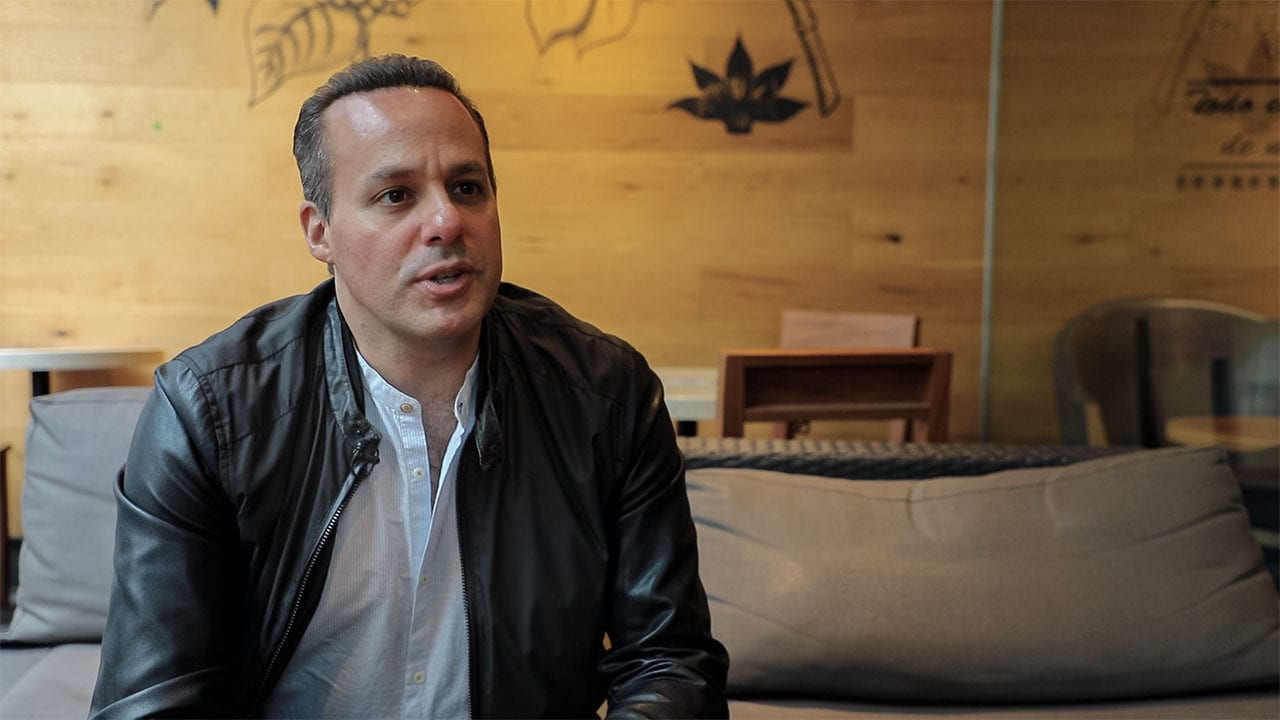 No hay mucha diferencia entre la política y la artisteada: José Joel, hijo de José José