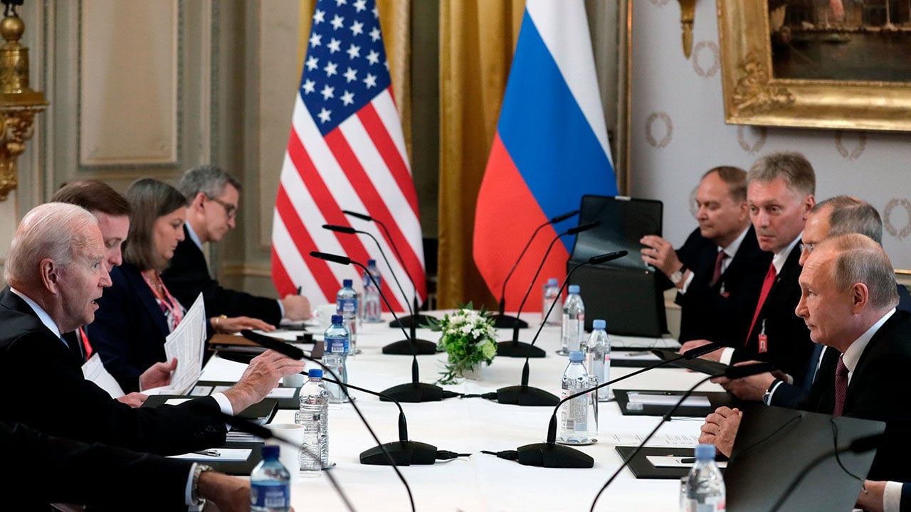 El Kremlin no espera avances en conversaciones entre Putin y Biden