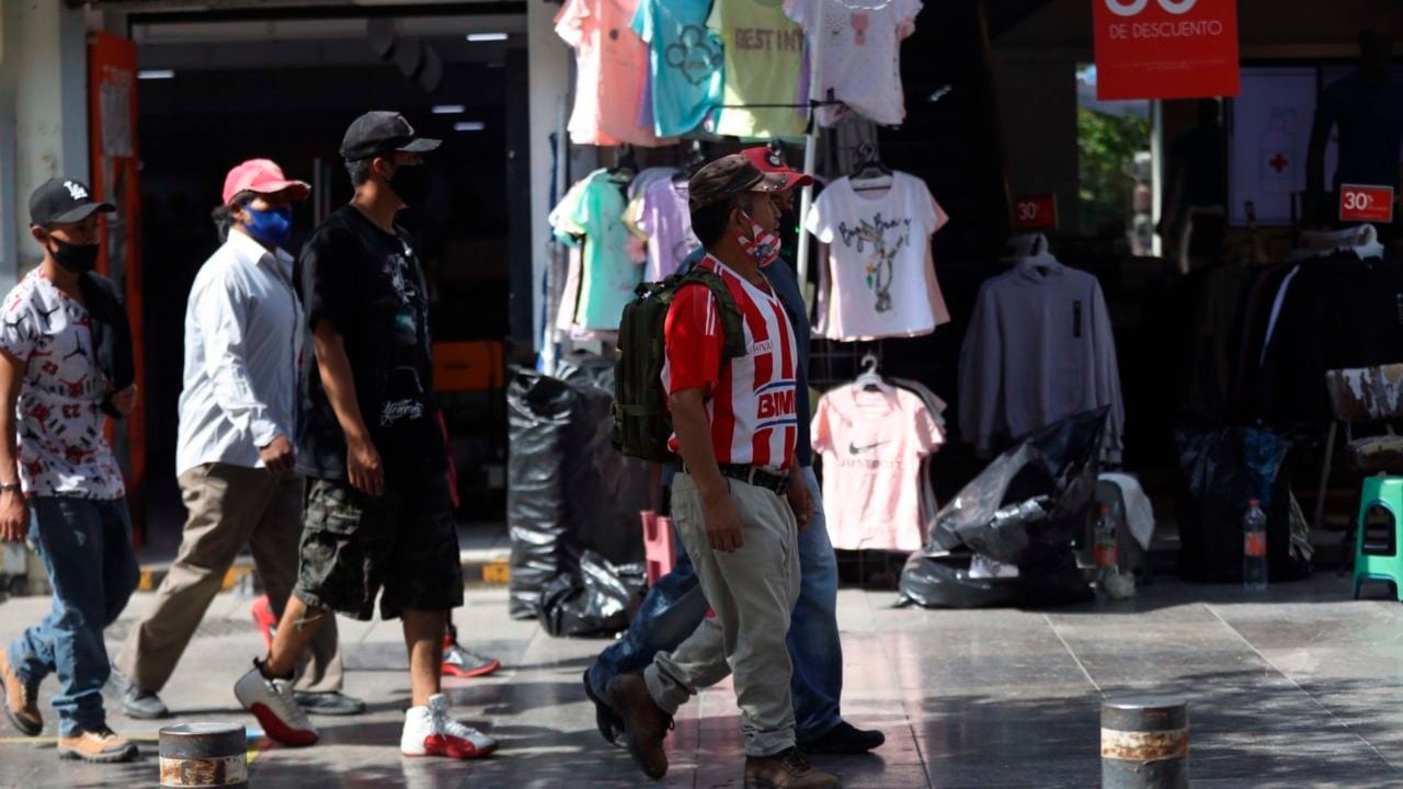 Economía mexicana crece por tercer trimestre superando las previsiones