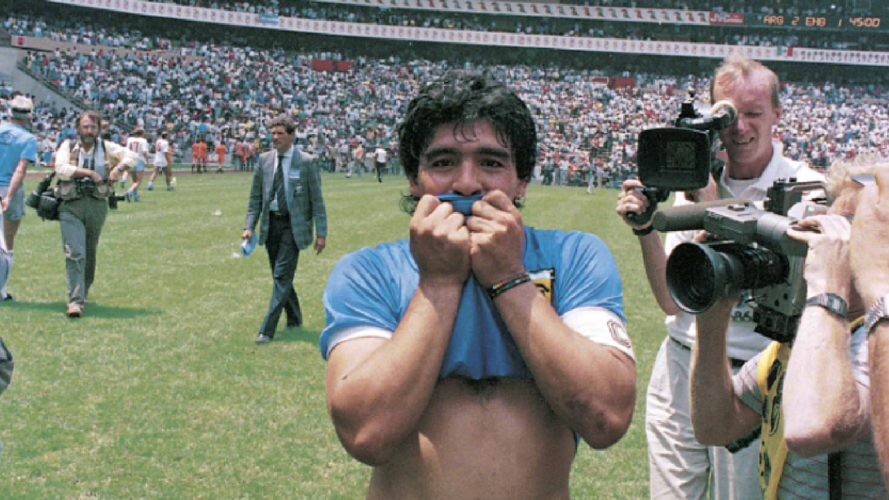 #GritaloPorD10S: Maradona vuelve a ser tendencia en redes sociales por el gol del siglo