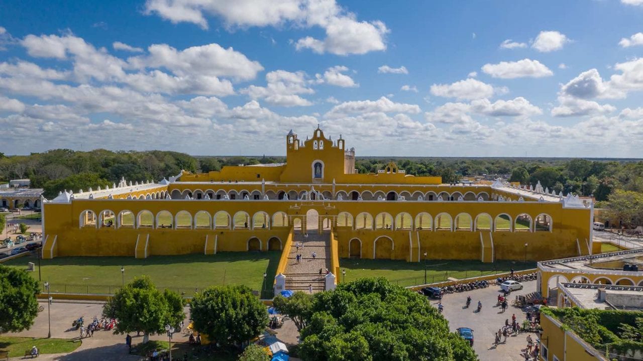 Datos cautivadores de Izamal, el pueblo mágico que resplandece en verano