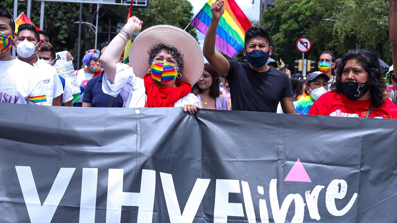 Este documental retrata el estigma que aún afrontan las personas LGBT con VIH en México