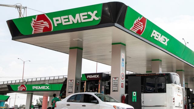 Gasolinera PEMEX 8