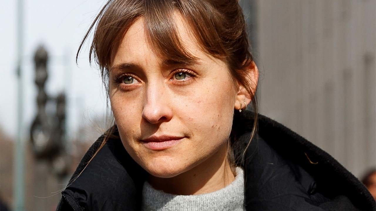 Actriz Allison Mack, condenada a 3 años de prisión por participar en secta sexual Nxivm