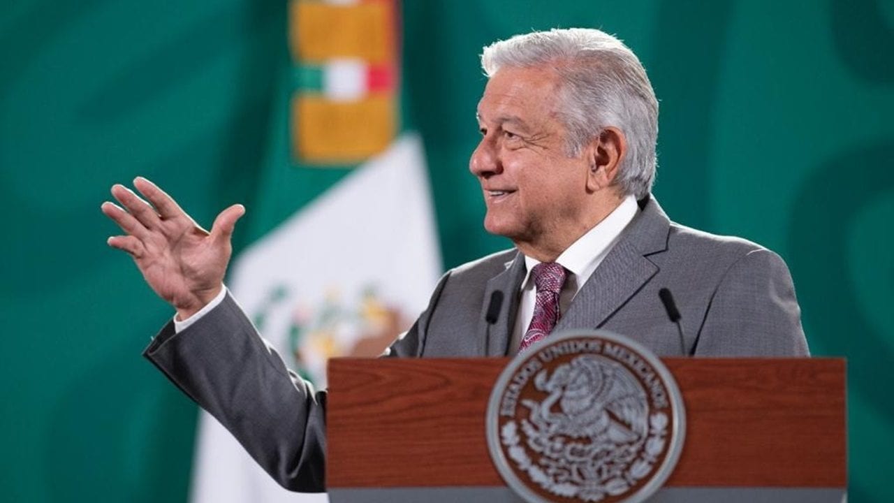 No fue poca cosa ganarle a Salinas, Fox, Calderón, al PRI y PAN: AMLO