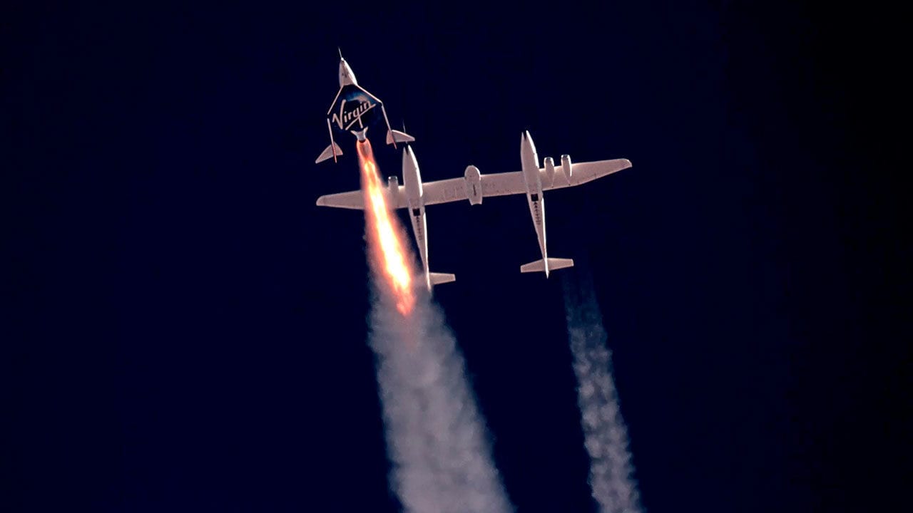 EU suspende vuelos de Virgin Galactic en espera de investigación tras percance
