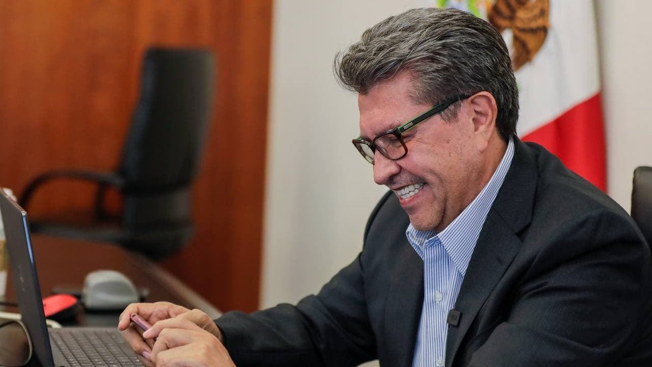 ‘Es un timbre de orgullo que me excluyan’, dice Monreal tras evento de Morena