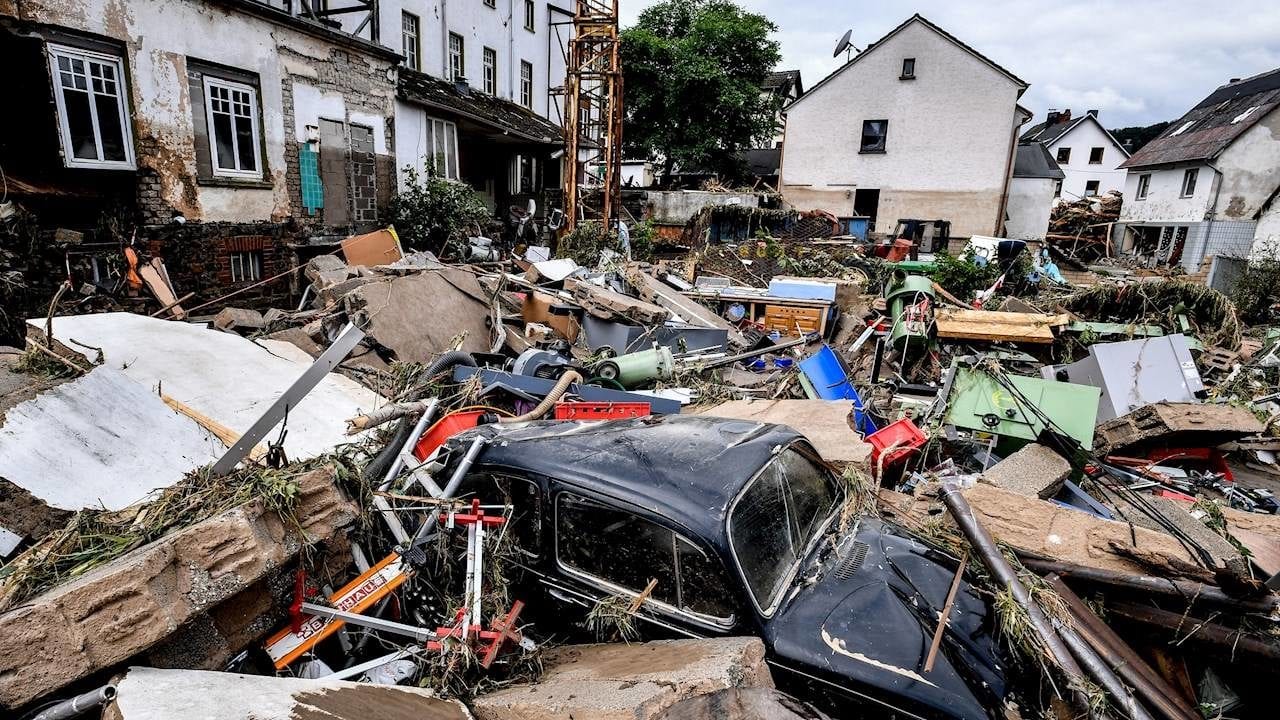 Ríos desbordados en Alemania dejan 33 muertos y decenas de desaparecidos