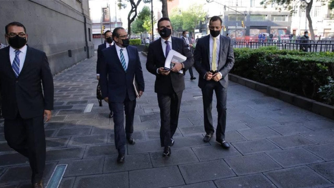 Silvano Aureoles acude a la SCJN para denunciar ‘narcoelección’
