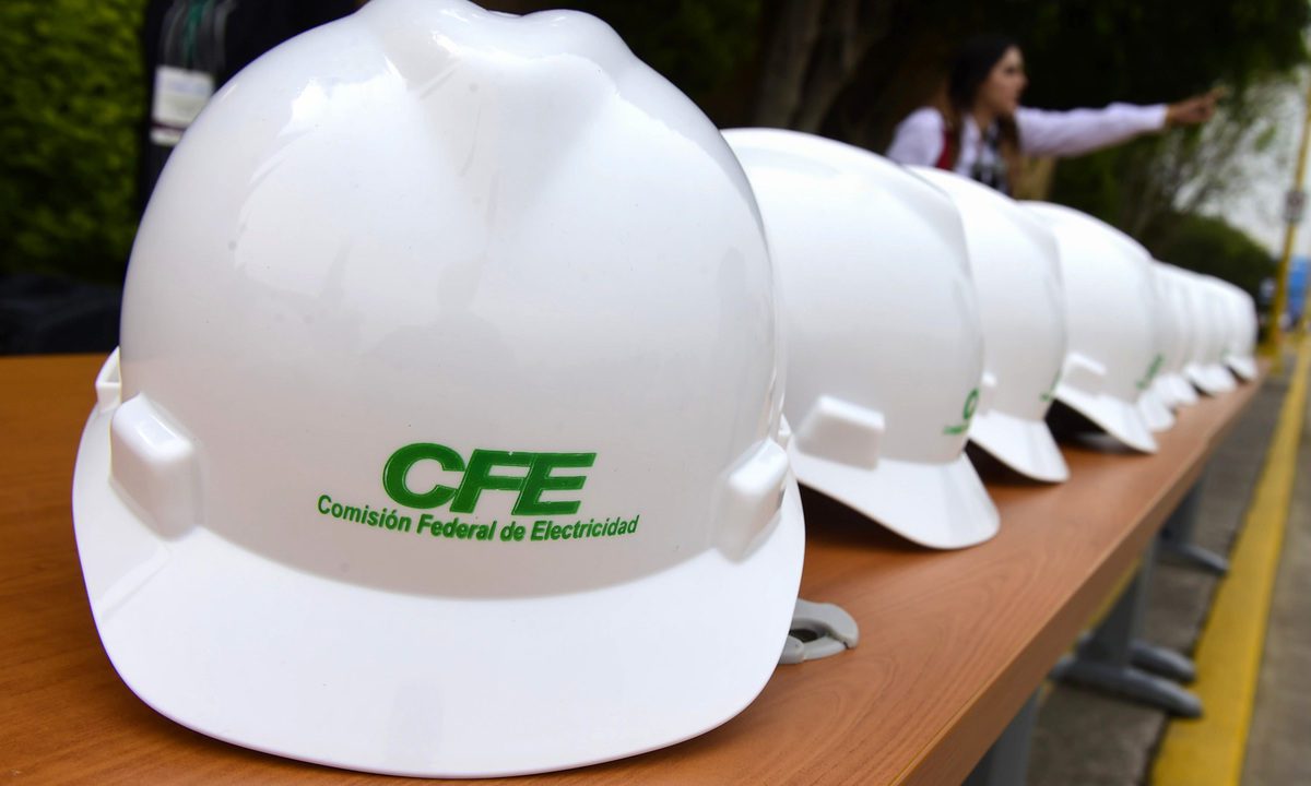 Así es la estafa que usa como anzuelo un cobro fantasma de la CFE