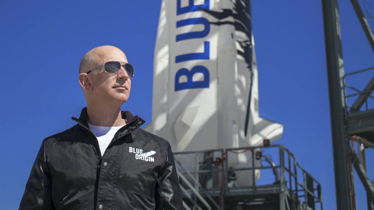 Así será el vuelo en el que Jeff Bezos sí irá al espacio, no como Richard Brandson