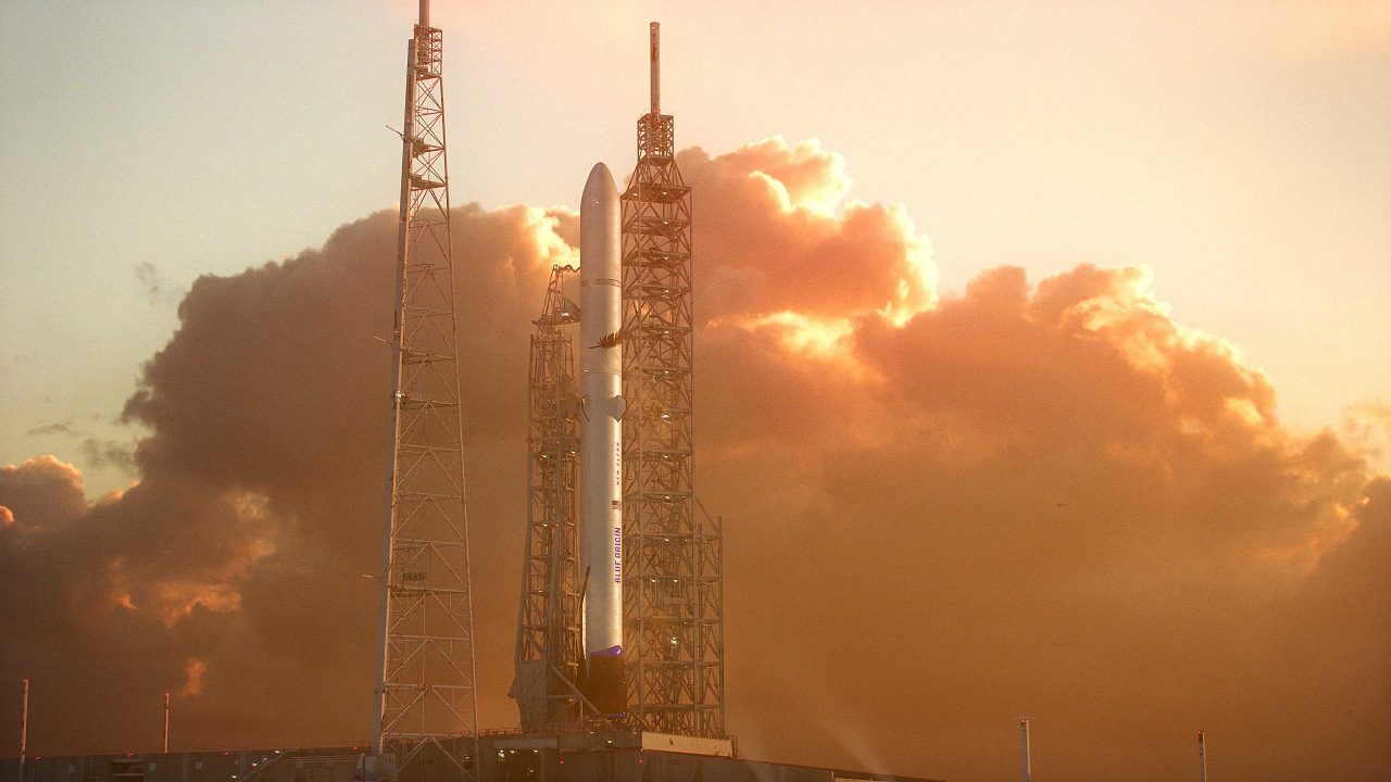 Amazon lanza satélites y se alista para competir con Starlink de Elon Musk