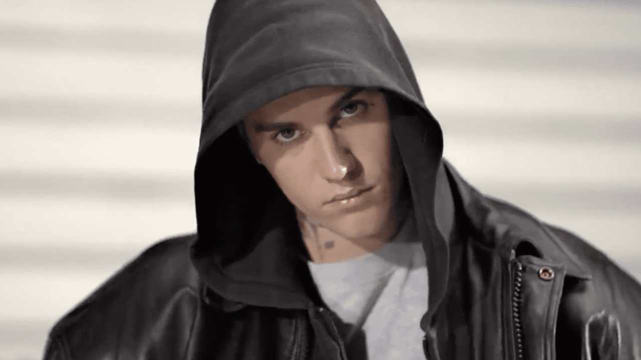 Justin Bieber es la nueva cara de la maison Balenciaga