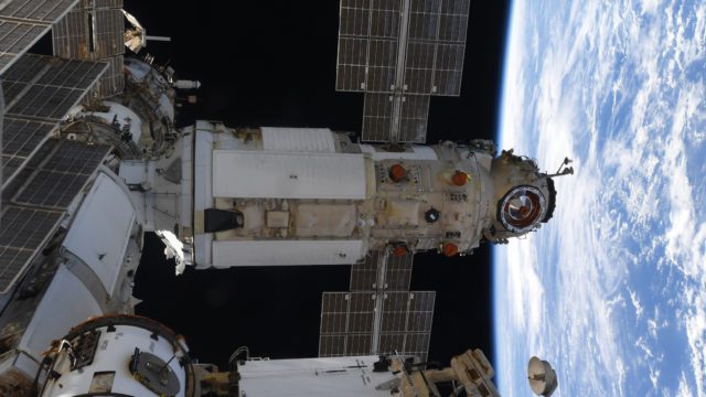 '¡No se preocupen!', dice Rusia tras desvío de Estación Espacial Internacional