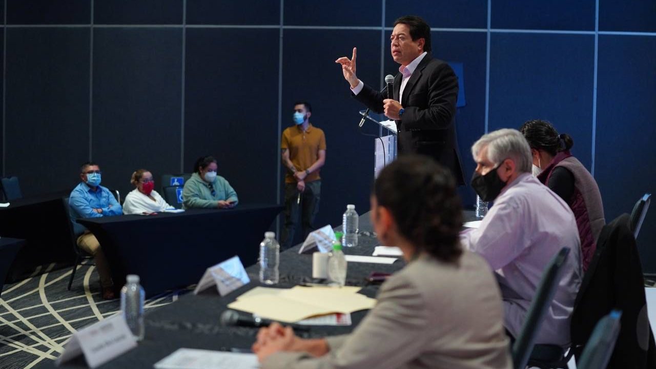 Mario Delgado llama a ‘corcholatas’ a enfocarse en su trabajo