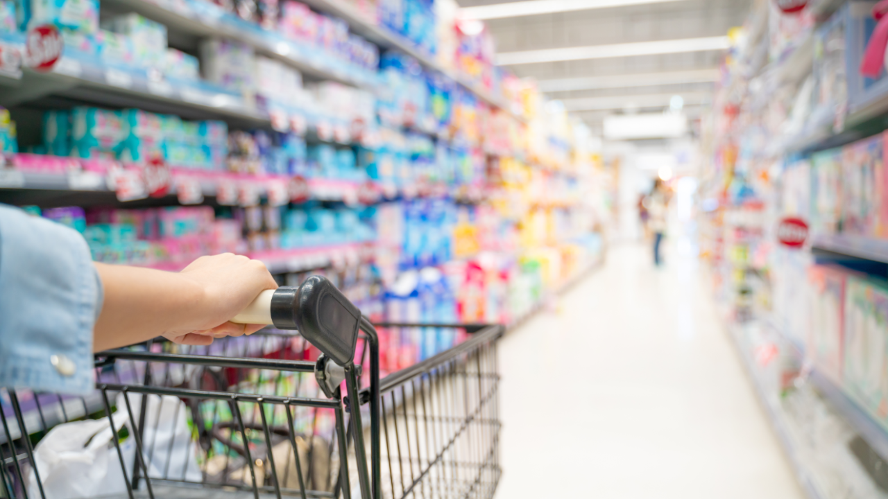 Ventas minoristas en México tropiezan, caen 0.3% mensual en octubre