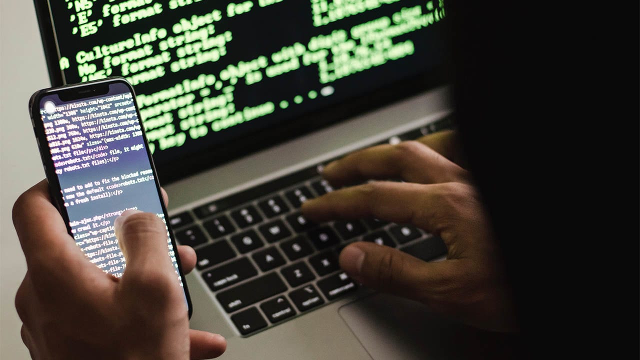 FGR abre investigación por el espionaje con Pegasus