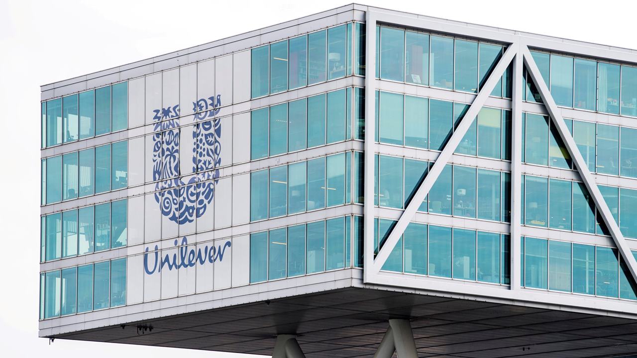 Unilever afronta reestructuración; elimina 1,500 puestos de gerencia