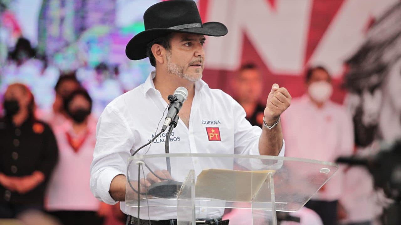 Alcalde de Cuernavaca pretende gastar casi 1,500 mdp en luminarias