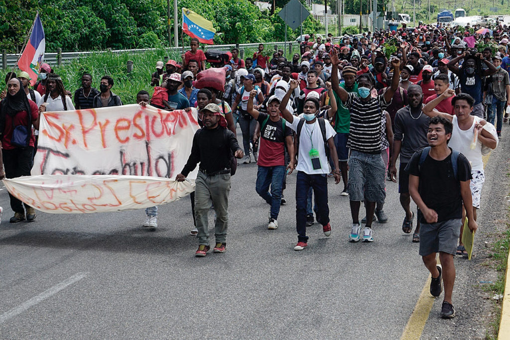 A caravan of Haitian migrants leaves southern Mexico in the direction of the United States.