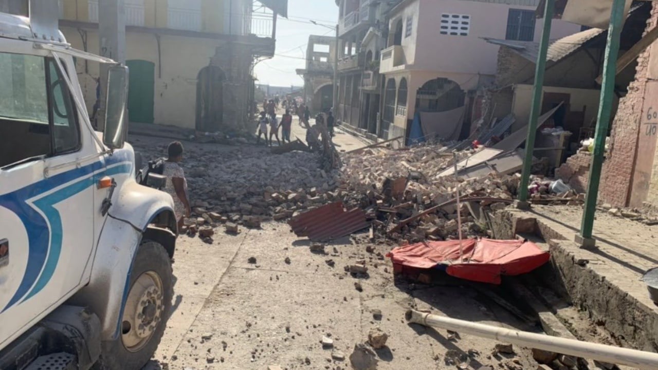 México se solidariza con Haití tras el terremoto
