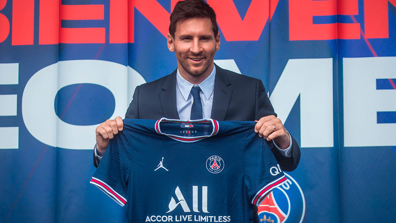 Tribunal de UE examina si socios del FCB pueden demandar fichaje de Messi