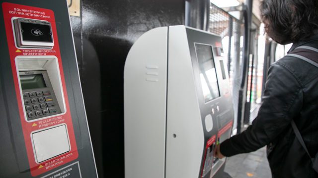 Maquinas de recarga con tarjeta bancaria Metrobus3