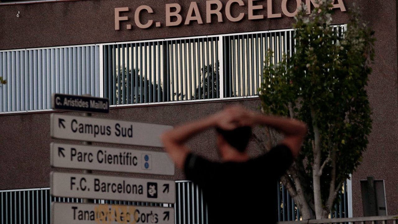 ‘Me encantaría volver a ver al Barça ganar la Liga, la Copa y también la Champions’: Messi