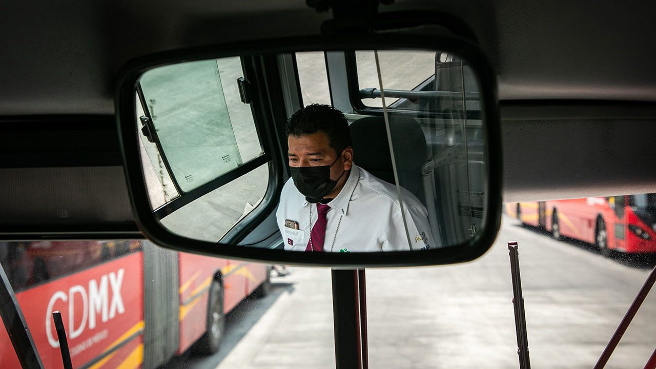De tu cocina al Metrobús: así mueven autobuses con ‘aceite quemado’