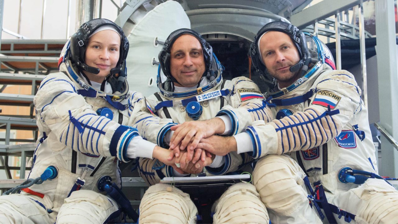 Alistan el despegue del equipo de rodaje para la primer película espacial