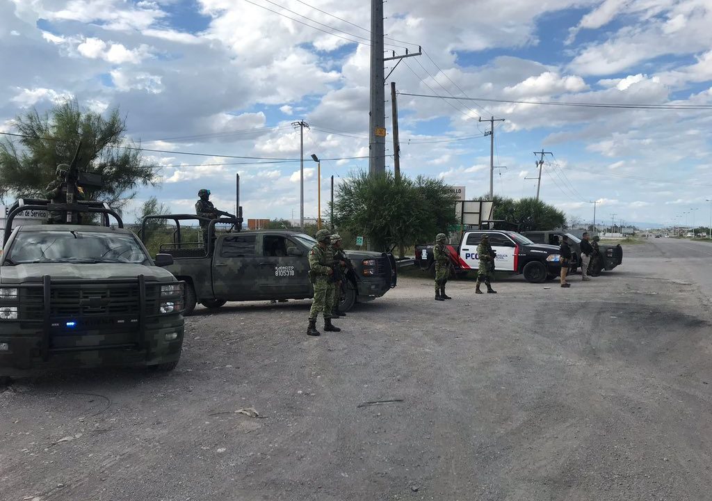 Rescate de mineros en Coahuila tardaría de 6 a 11 meses dijeron autoridades a familiares
