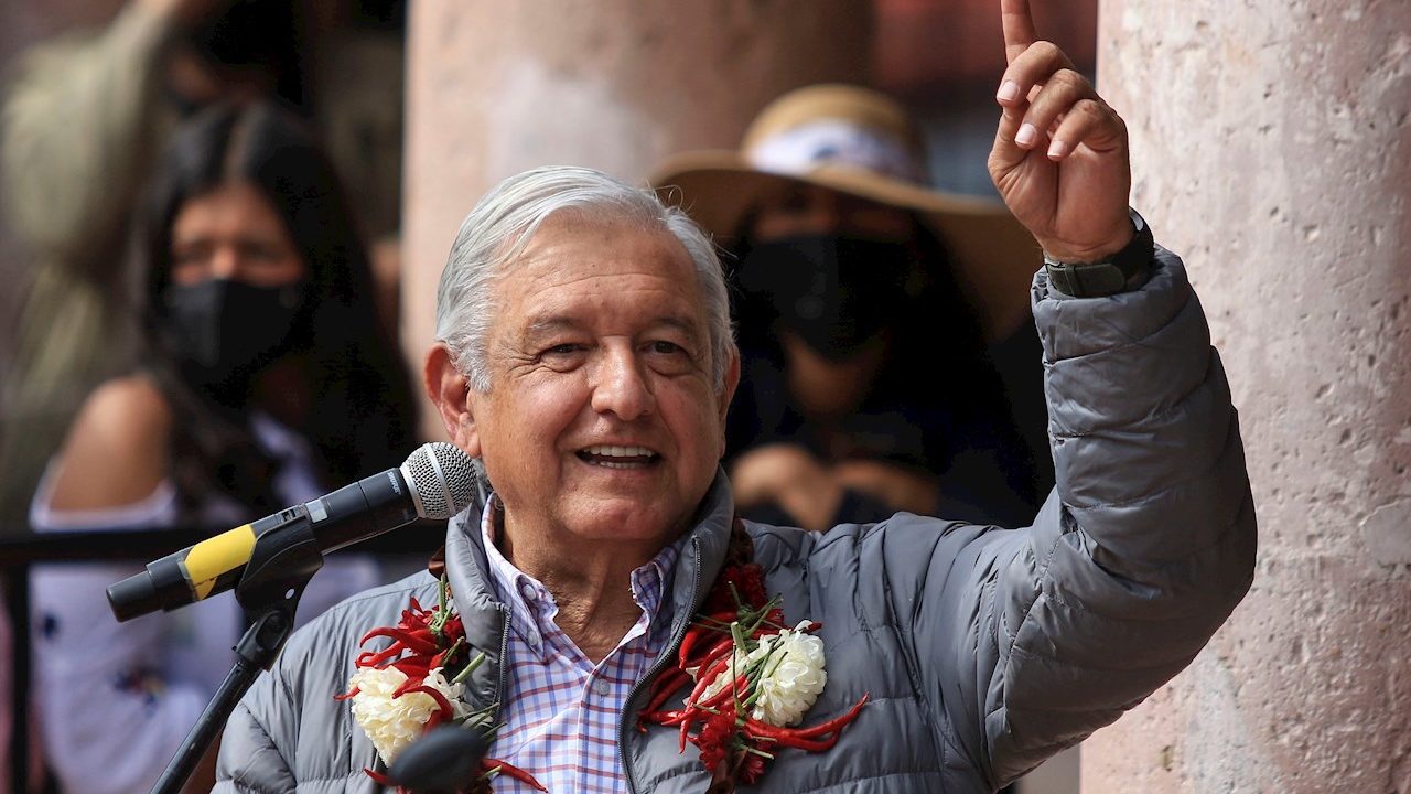AMLO carga contra el Poder Judicial: “está podrido y es ultraconservador”