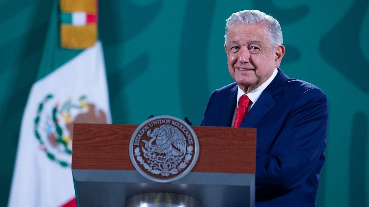 ‘Salinas sigue mandando’, dice AMLO tras negativa a ley de revocación