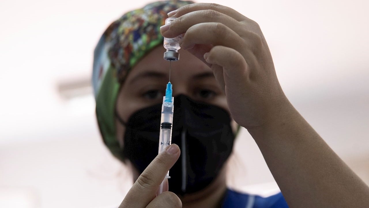 CanSino recomienda un refuerzo de su vacuna a los 6 meses