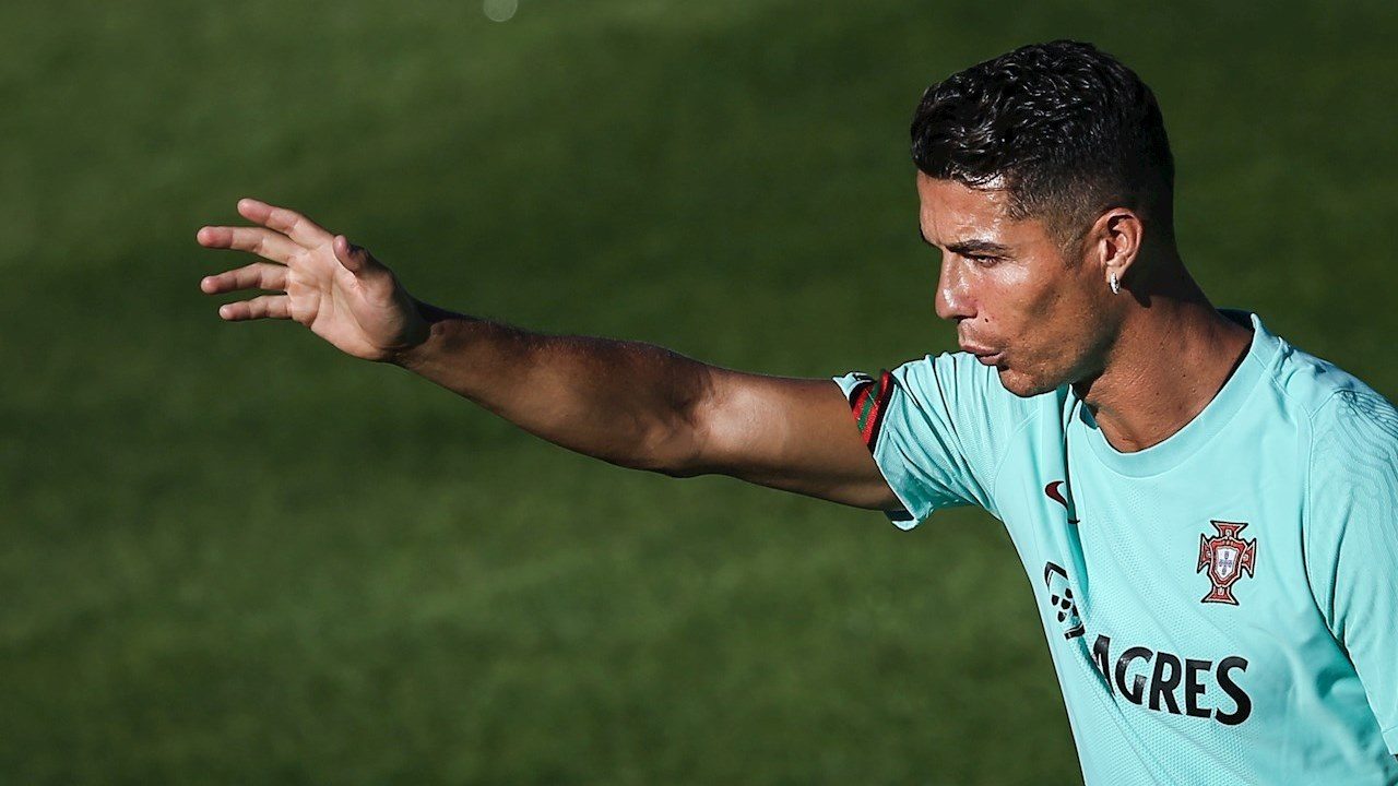 Manchester United cierra fichaje de Cristiano Ronaldo; esto costó su traspaso