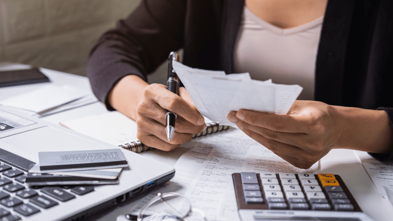 Facturación para empresarios, ¿le dedicas 8 horas o solo 15 minutos?