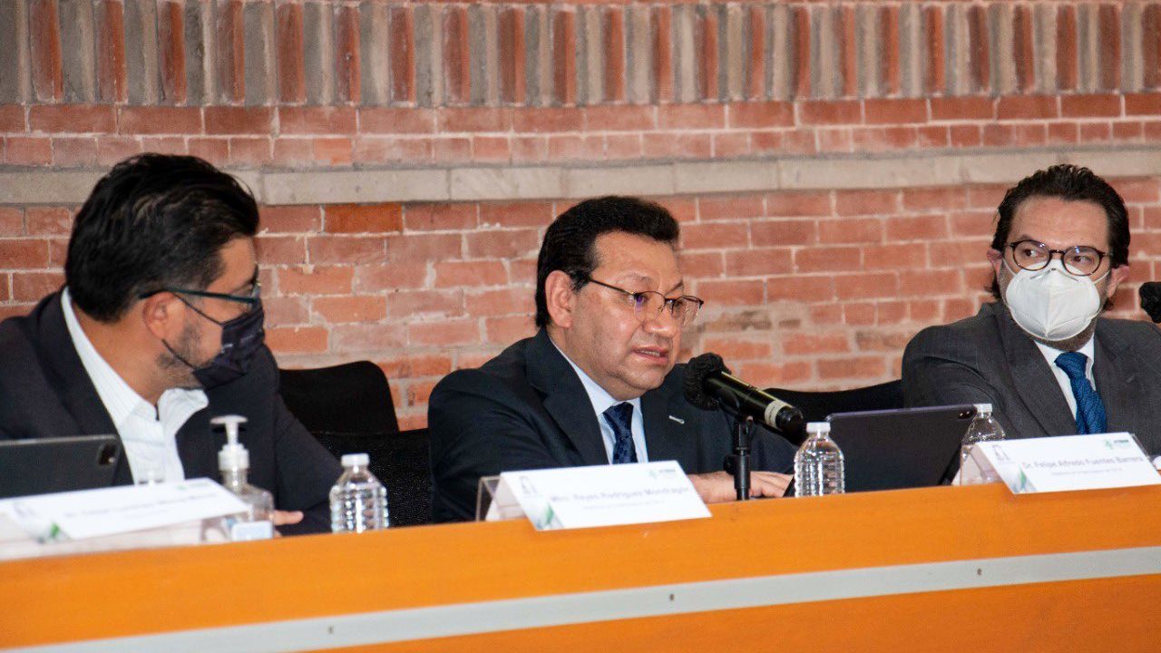 Eligen a Felipe Fuentes como presidente interino del Tribunal electoral
