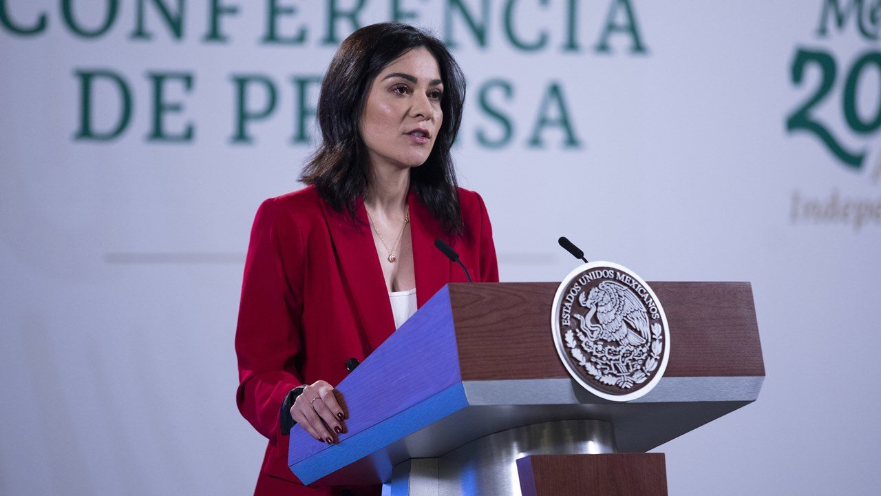 García Vilchis afirma que carta compromiso es falsa… pero la distribuyó la SEP