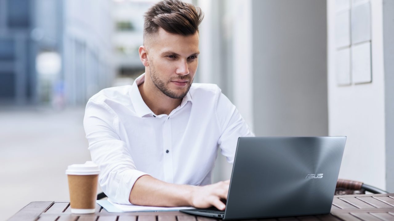 Cuatro de cada 10 mexicanos van por un mejor empleo este 2024