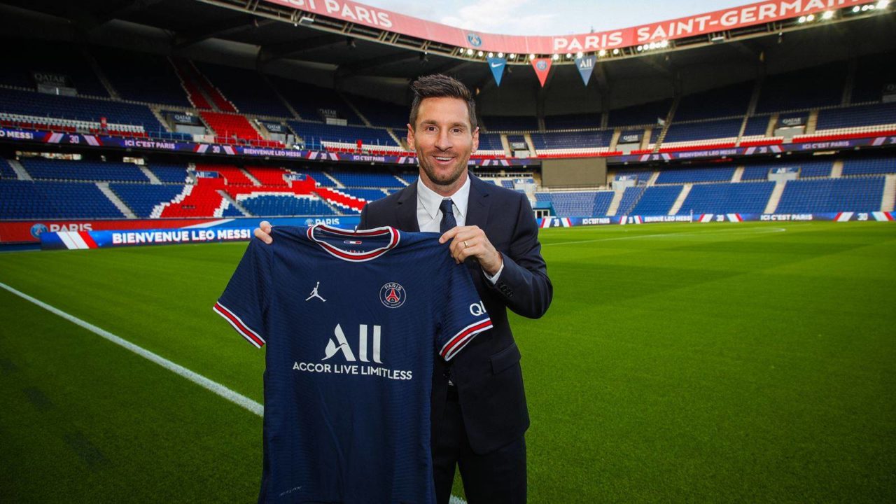 Alcaldesa de París considera ‘ridícula’ oferta del PSG por Parque de los Príncipes