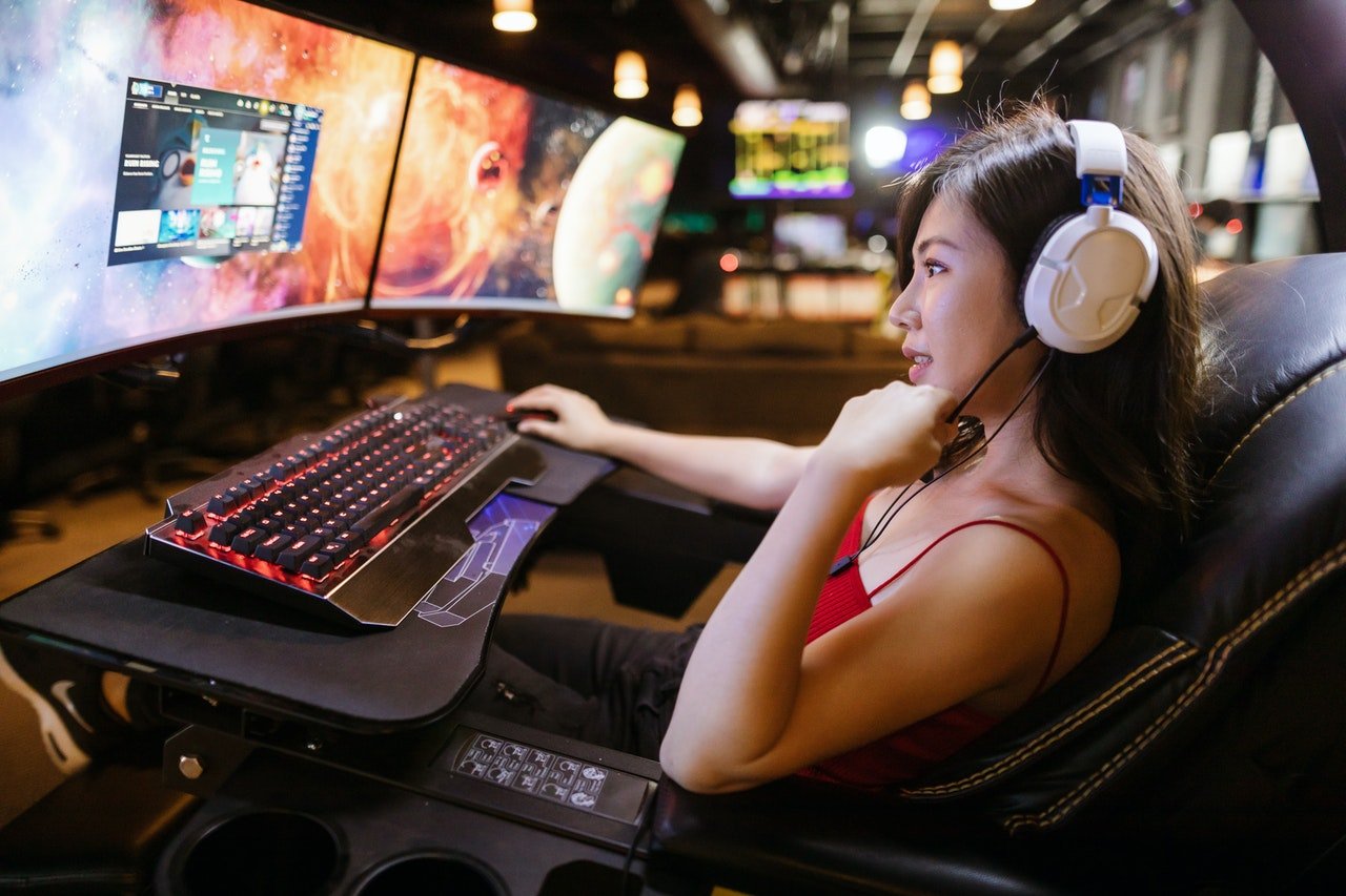 Mujeres gamers se enfrentan al acoso sexual y violencia de género en mundo digital