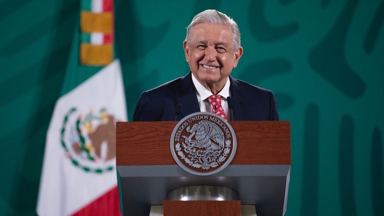 AMLO defiende invitación a Quirino Ordaz: ‘no tiene que ver con partidos’