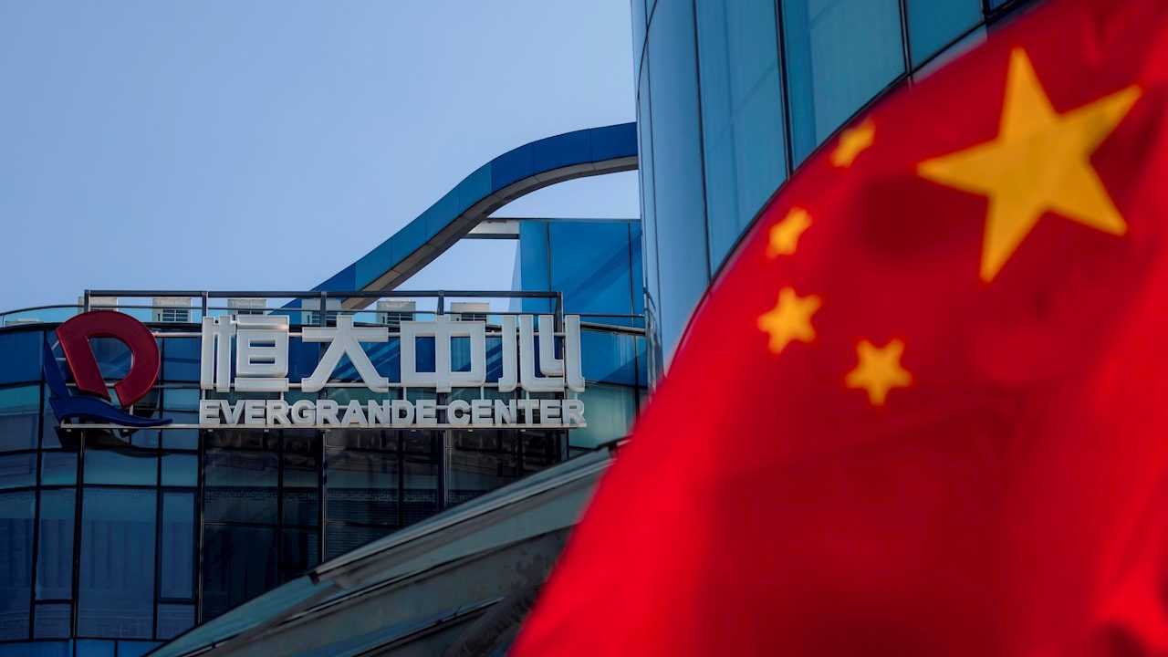 Evergrande evita su liquidación con inesperado aplazamiento de vista judicial