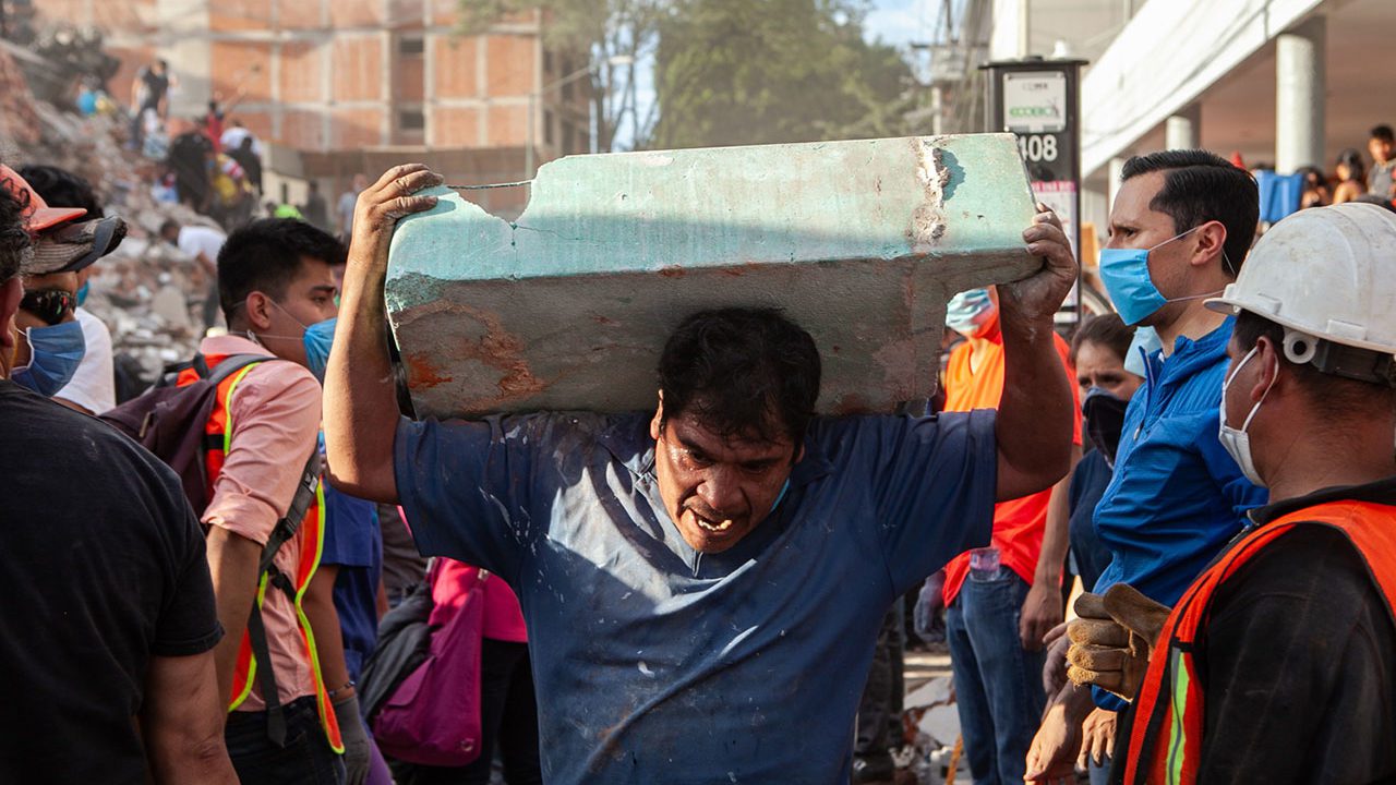 El gobierno de AMLO recorta 30% el presupuesto para protección civil